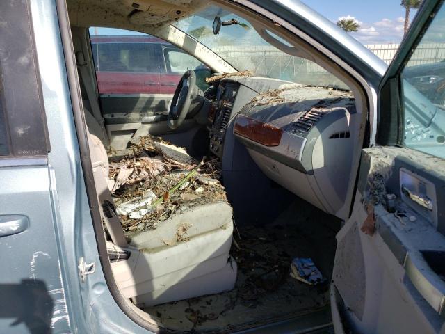 Photo 5 from auction – 2008 CHRYSLER TOWN & COU with VIN 2A8HR54P78R727885