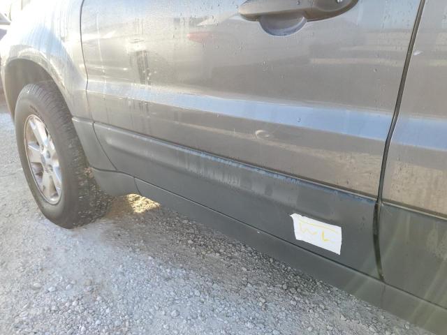 Photo 9 from auction – 2006 FORD ESCAPE XLT with VIN 1FMCU93156KB66694