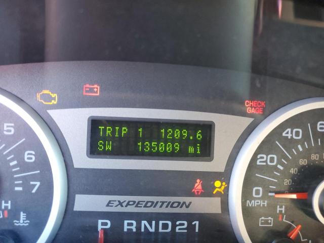 Photo 8 from auction – 2005 FORD EXPEDITION with VIN 1FMPU18545LA67548