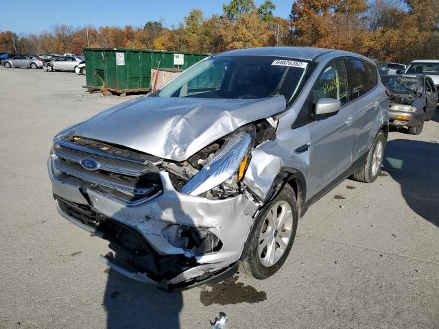 Photo 2 from auction – 2017 FORD ESCAPE SE with VIN 1FMCU9G99HUE32399