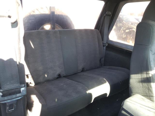 Photo 6 from auction – 2004 JEEP WRANGLER X with VIN 1J4FA39S14P796701
