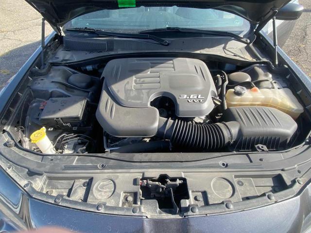Photo 7 from auction – 2018 CHRYSLER 300 S with VIN 2C3CCAGG2JH141800