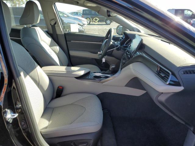 Photo 5 from auction – 2023 TOYOTA CAMRY XLE with VIN 4T1F31AK6PU602844