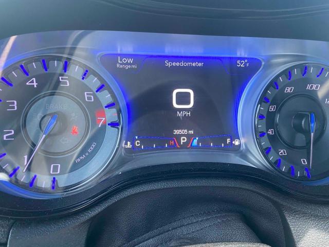Foto 8 de la subasta – 2018 CHRYSLER 300 S con VIN 2C3CCAGG2JH141800