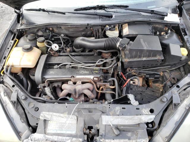 Photo 7 from auction – 2004 FORD FOCUS ZX3 with VIN 3FAFP31304R105973