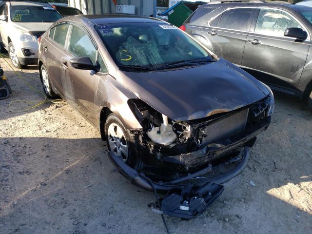 KIA FORTE LX 2017 with VIN 3KPFK4A71HE142268 - Photo from auction