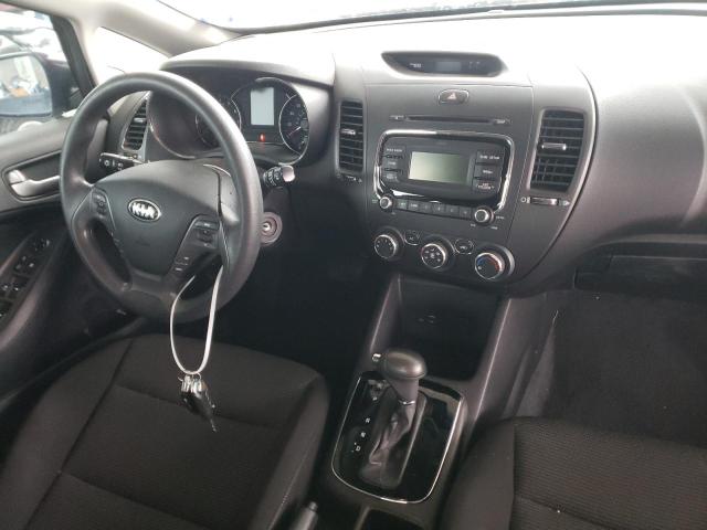 Photo 9 from auction – 2017 KIA FORTE LX with VIN 3KPFK4A73HE050966