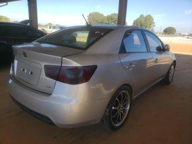 Photo 4 from auction – 2010 KIA FORTE EX with VIN KNAFU4A21A5261645