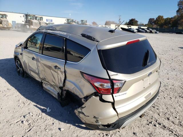 Photo 3 from auction – 2017 FORD ESCAPE SE with VIN 1FMCU9GD7HUC62502