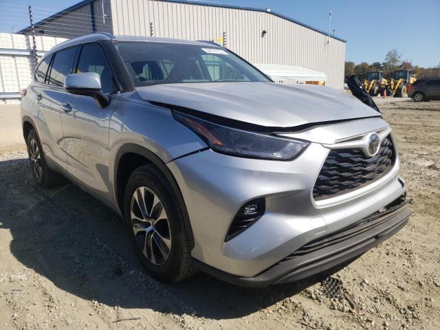 TOYOTA HIGHLANDER 2021 with VIN 5TDGZRAH5MS041224 - Photo from auction