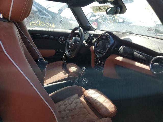 Photo 5 from auction – 2020 MINI COOPER S with VIN WMWWJ5C04L3L19255