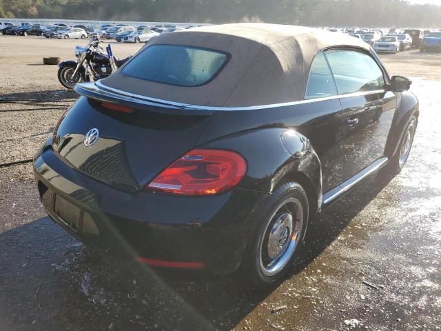 Photo 4 from auction – 2013 VOLKSWAGEN BEETLE with VIN 3VW5P7AT5DM832520