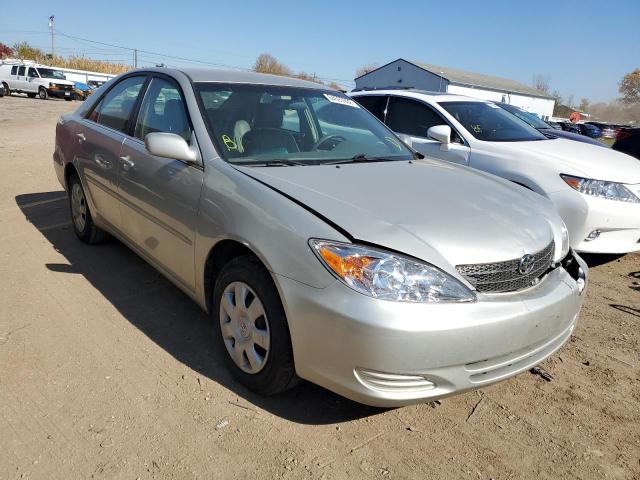 TOYOTA CAMRY LE 2003 with VIN 4T1BE32K13U738926 - Photo from auction