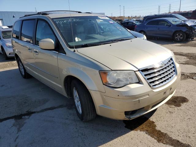 CHRYSLER TOWN & COU 2010 with VIN 2A4RR8DXXAR368402 - Photo from auction