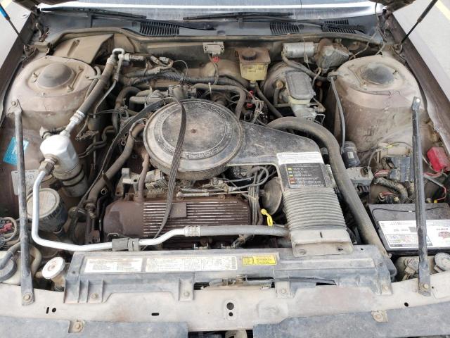 Photo 7 from auction – 1985 CADILLAC FLEETWOOD with VIN 1G6CB6988F4251680