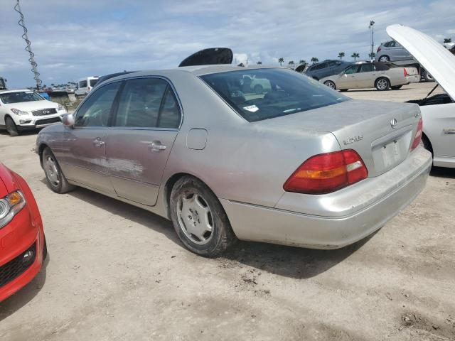 Photo 3 from auction – 2002 LEXUS LS 430 with VIN JTHBN30F520053889