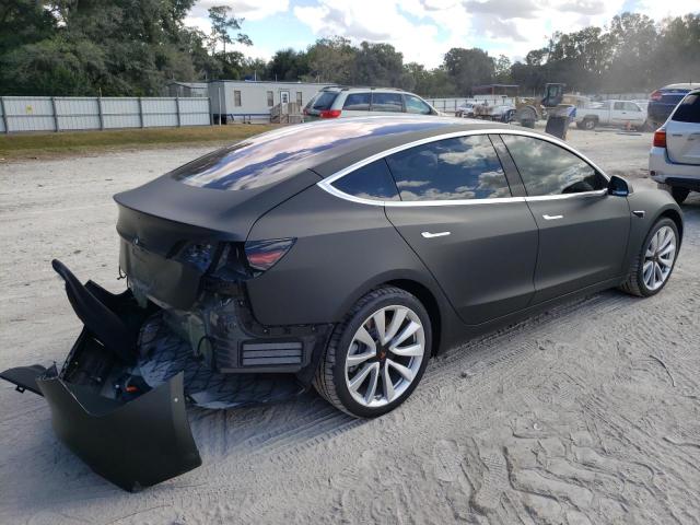 Photo 4 from auction – 2018 TESLA MODEL 3 with VIN 5YJ3E1EA5JF032001
