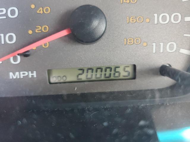 Photo 8 from auction – 2002 TOYOTA SEQUOIA SR with VIN 5TDZT34A52S122078
