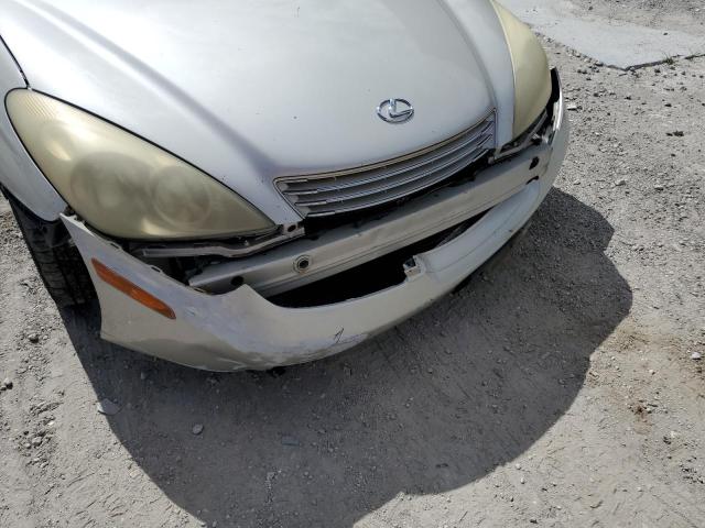 Photo 9 from auction – 2004 LEXUS ES 330 with VIN JTHBA30G345003101