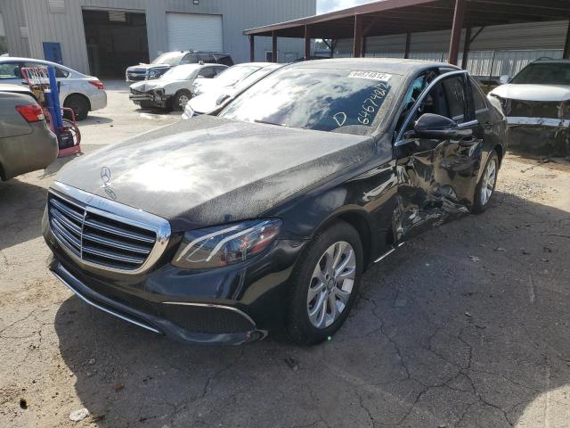 Photo 2 from auction – 2017 MERCEDES-BENZ E 300 with VIN WDDZF4JB9HA077913