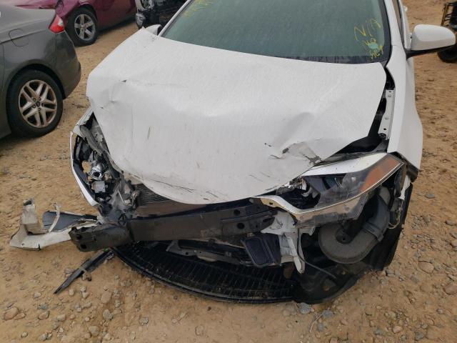 Photo 9 from auction – 2015 TOYOTA COROLLA L with VIN 2T1BURHEXFC432157