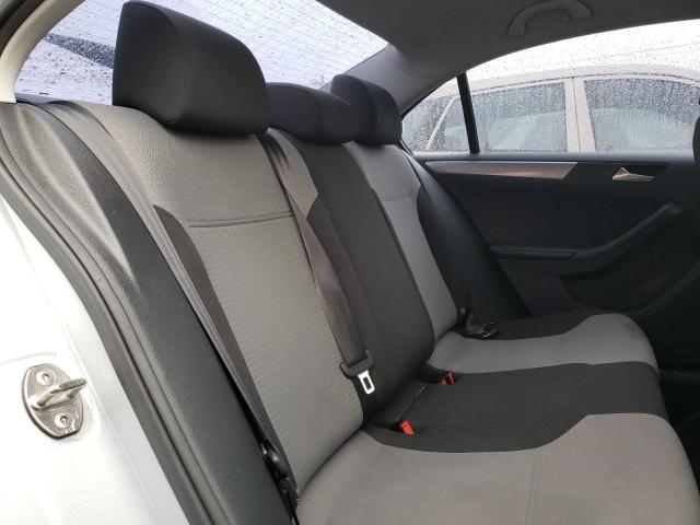 Photo 6 from auction – 2017 VOLKSWAGEN JETTA S with VIN 3VW2B7AJ1HM269360