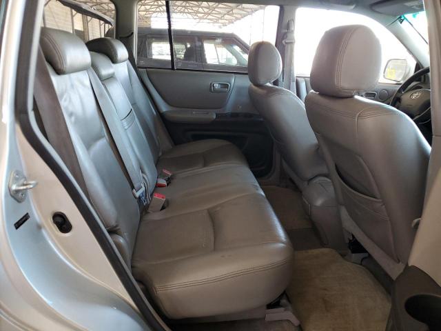 Photo 6 from auction – 2004 TOYOTA HIGHLANDER with VIN JTEGP21A140013936