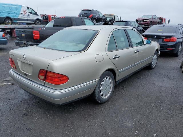 Photo 4 from auction – 1997 MERCEDES-BENZ E 320 with VIN WDBJF55F3VA299500