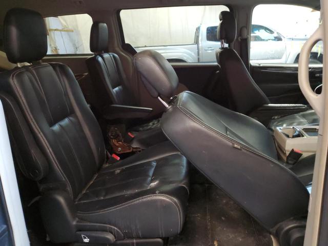 Photo 6 from auction – 2013 CHRYSLER TOWN & COU with VIN 2C4RC1BG1DR706419