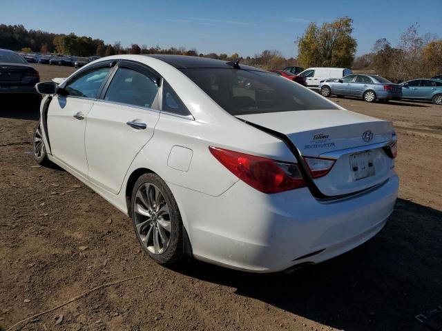 Photo 3 from auction – 2012 HYUNDAI SONATA SE with VIN 5NPEC4AB4CH362845
