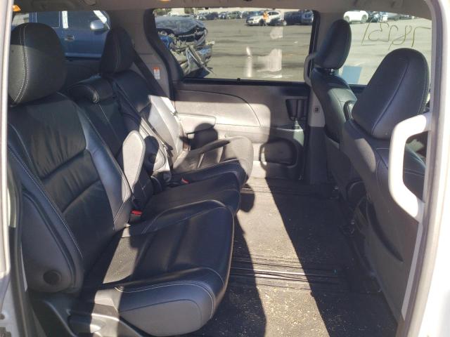 Photo 6 from auction – 2017 TOYOTA SIENNA SE with VIN 5TDXZ3DC6HS796739