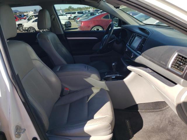 Photo 5 from auction – 2015 TOYOTA HIGHLANDER with VIN 5TDKKRFH9FS113519