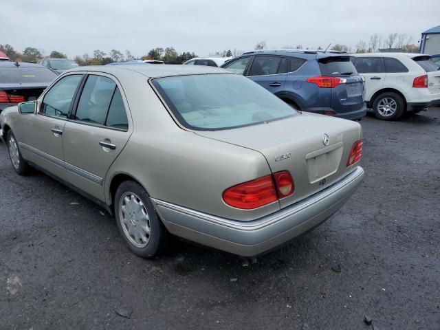 Photo 3 from auction – 1997 MERCEDES-BENZ E 320 with VIN WDBJF55F3VA299500