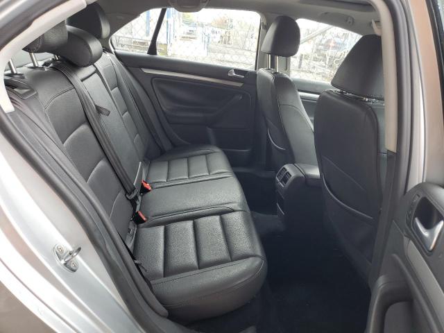 Photo 6 from auction – 2007 VOLKSWAGEN JETTA WOLF with VIN 3VWEF71K57M079098