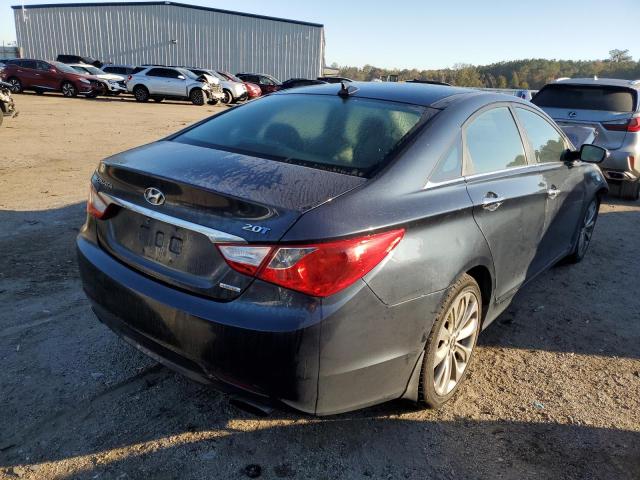 Photo 4 from auction – 2012 HYUNDAI SONATA SE with VIN 5NPEC4AB2CH398453