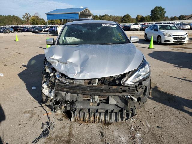 Photo 9 from auction – 2017 NISSAN SENTRA S with VIN 3N1AB7AP5HL648437