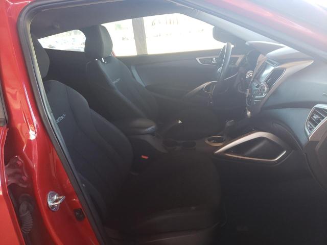 Photo 5 from auction – 2016 HYUNDAI VELOSTER with VIN KMHTC6AD9GU299575