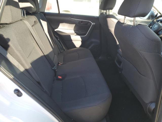 Photo 6 from auction – 2019 TOYOTA RAV4 LE with VIN 2T3K1RFV1KC032646