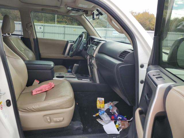 Photo 5 from auction – 2013 TOYOTA 4RUNNER SR with VIN JTEZU5JR6D5063971