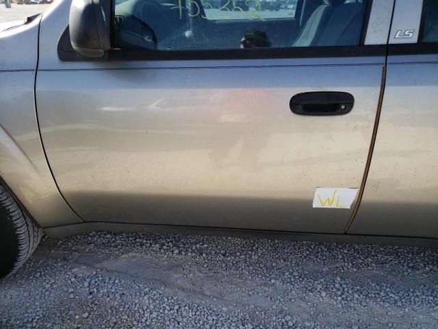 Photo 9 from auction – 2002 CHEVROLET TRAILBLAZE with VIN 1GNDS13S122385811