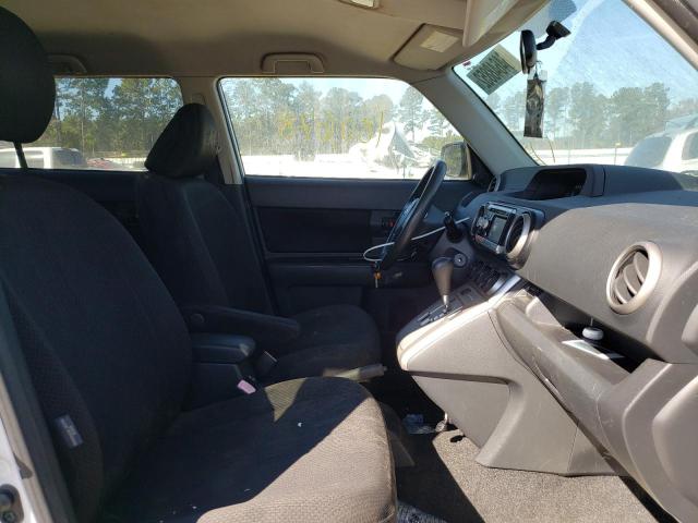 Photo 5 from auction – 2010 TOYOTA SCION XB with VIN JTLZE4FE3A1107904