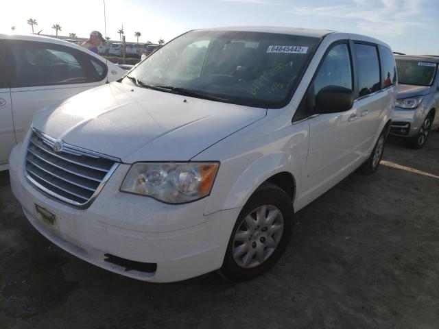 Photo 2 from auction – 2010 CHRYSLER TOWN & COU with VIN 2A4RR4DE4AR286382