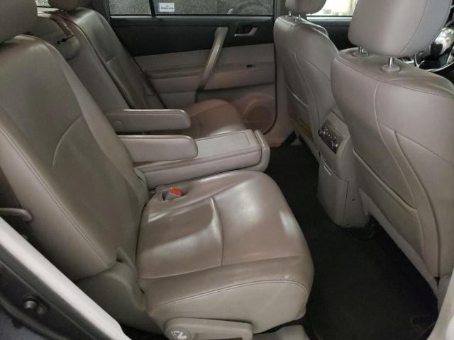 Photo 6 from auction – 2013 TOYOTA HIGHLANDER with VIN 5TDBK3EH1DS182393