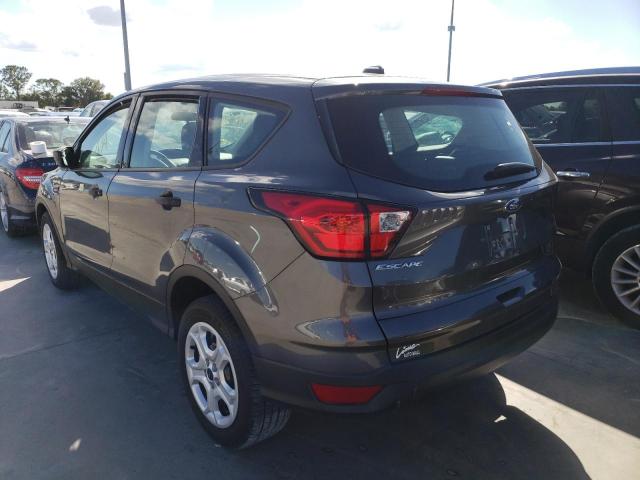 Photo 3 from auction – 2019 FORD ESCAPE S with VIN 1FMCU0F73KUB77090