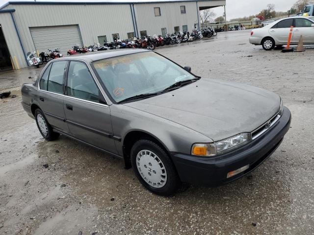 HONDA ACCORD DX 1990 with VIN 1HGCB7640LA107009 - Photo from auction