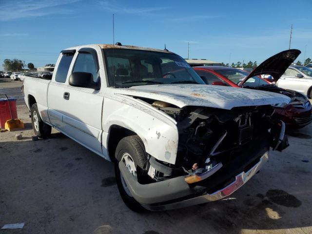 CHEVROLET SILVERADO 2004 with VIN 2GCEC19T641414684 - Photo from auction