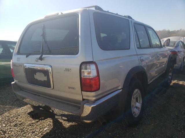 Photo 4 from auction – 2002 TOYOTA 4RUNNER SR with VIN JT3GN86RX20237512