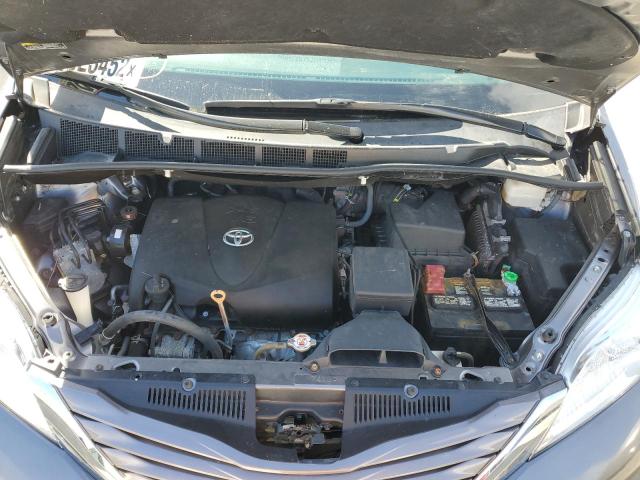 Photo 7 from auction – 2017 TOYOTA SIENNA LE with VIN 5TDKZ3DC3HS866398