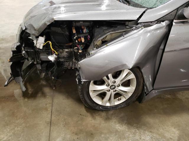 Photo 9 from auction – 2012 HYUNDAI SONATA SE with VIN 5NPEC4ACXCH353964