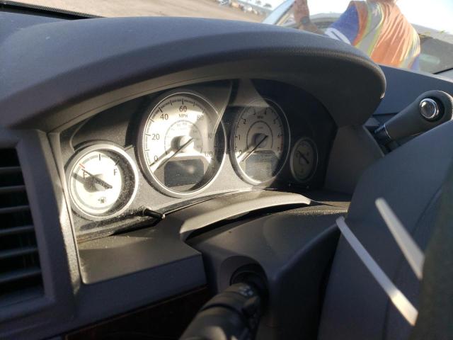 Photo 8 from auction – 2010 CHRYSLER TOWN & COU with VIN 2A4RR4DE4AR286382